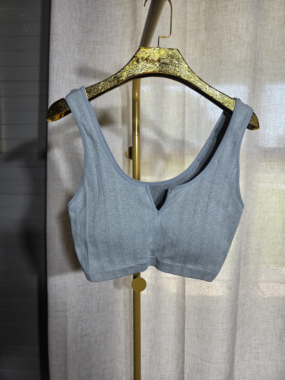 Lucky Brand Ribbed Scoop Crop Tank - Light Gray